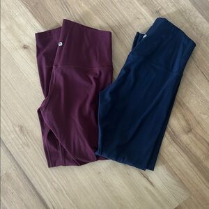 HeyNuts High Waist No-Front-Seam Yoga Leggings - Navy and plum size medium